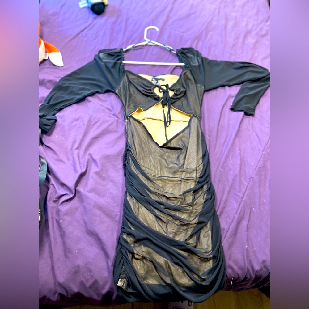 Black long sleeve dress forever 21